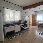 Casa Melmel Aconchegante E Espacosa Proxima Ao Centro Comercial De Campos Do Jordao
