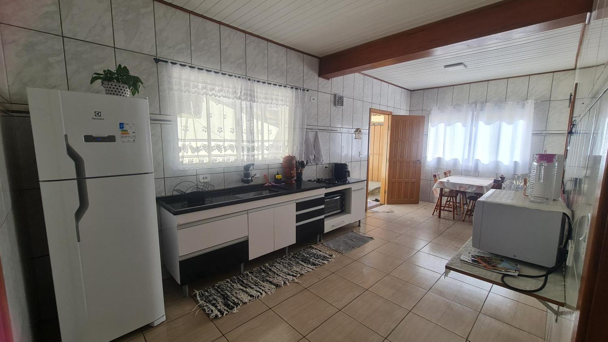 Casa de férias Casa Melmel Aconchegante E Espacosa Proxima Ao Centro Comercial De *